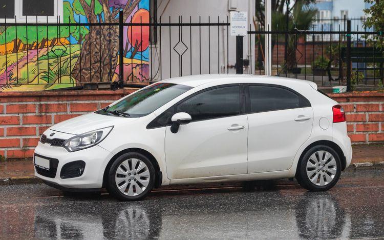 Kia Rio 2015