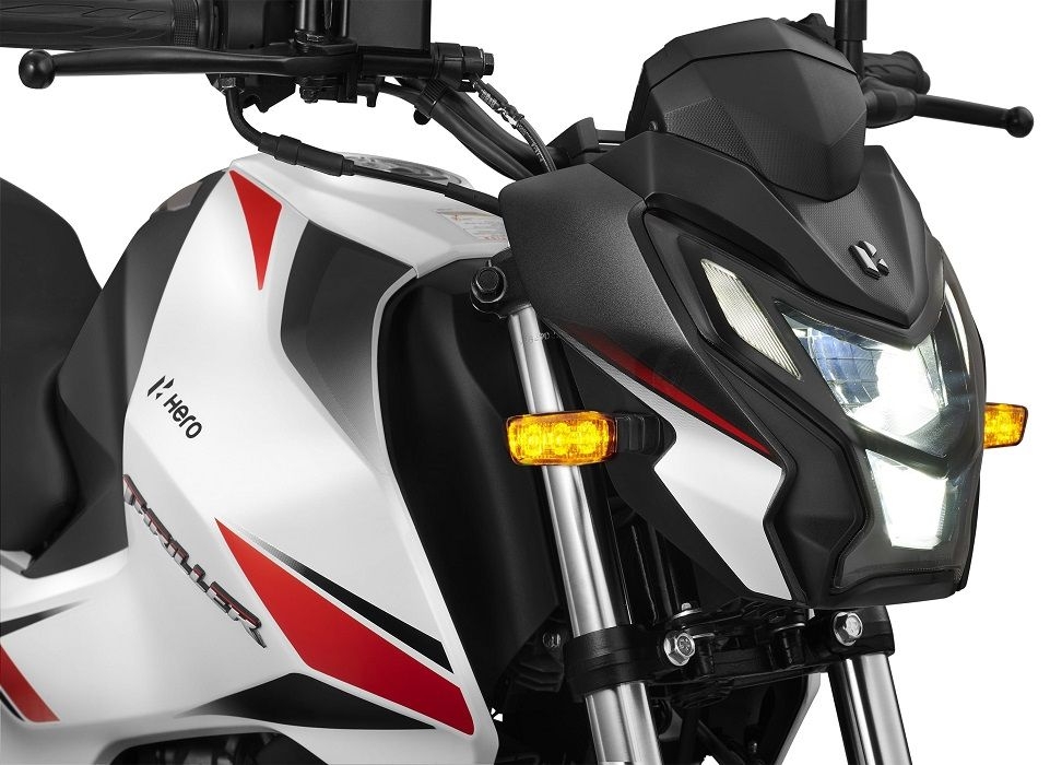 Using Your Motorcycle Headlamp as a Horn Alternative feature image