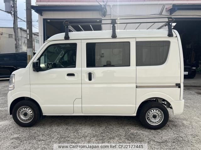 new-project.title-alts.detail.image-gallery.alt