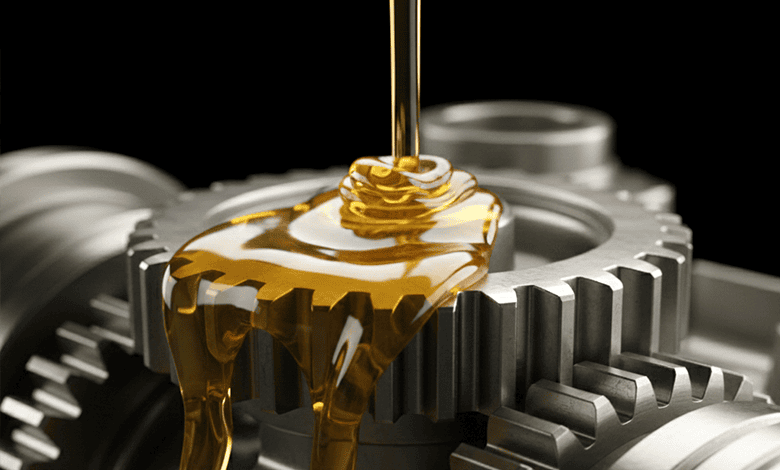 ইঞ্জিনের আয়ু বাড়াতে নিয়মিত অয়েল পরিবর্তন কেন গুরুত্বপূর্ণ? feature image