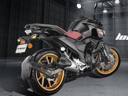 Yamaha FZS FI V3 Deluxe