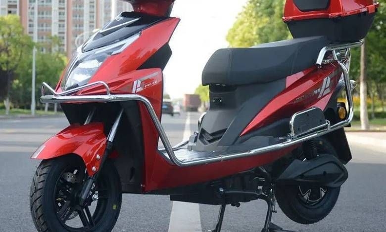 The Benefits of Riding an E-Bike feature image