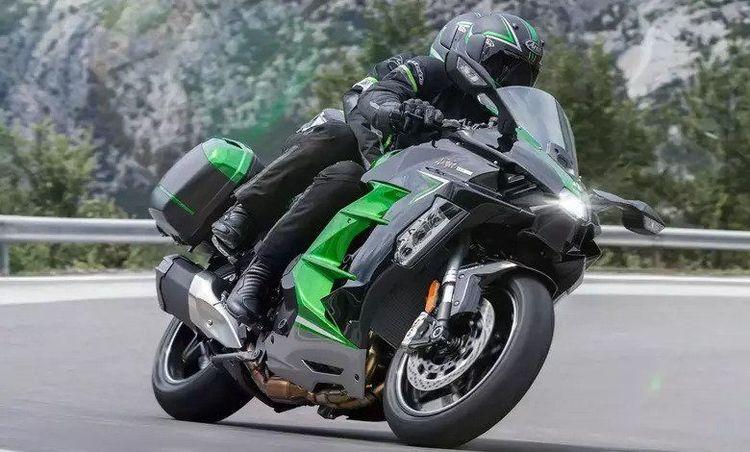 Kawasaki Ninja H2 SX