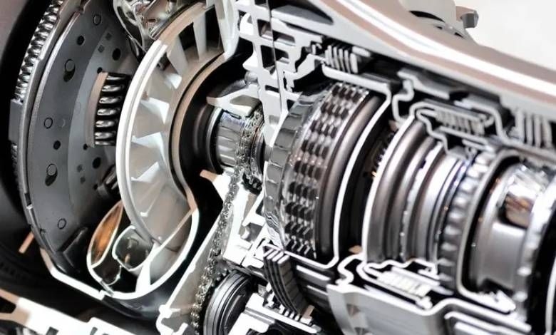 ঠান্ডা আবহাওয়ায় মোটরসাইকেলের টায়ার কীভাবে গরম করবেন feature image