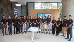 টয়োটা বাংলাদেশের নতুন অধ্যায়: তেজগাঁওয়ে নতুন শোরুম উদ্বোধন news image